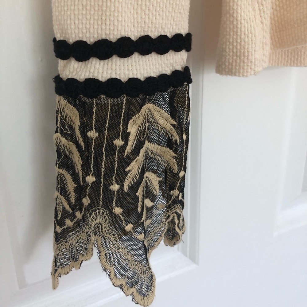 Free People Last Dance Lace Cuff Thermal Shirt XS - Picture 8 of 11